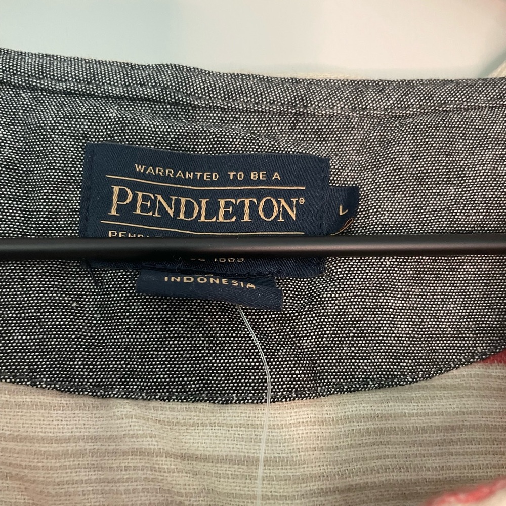 Pendleton Striped Hooded Jacket - Picture 2 of 9